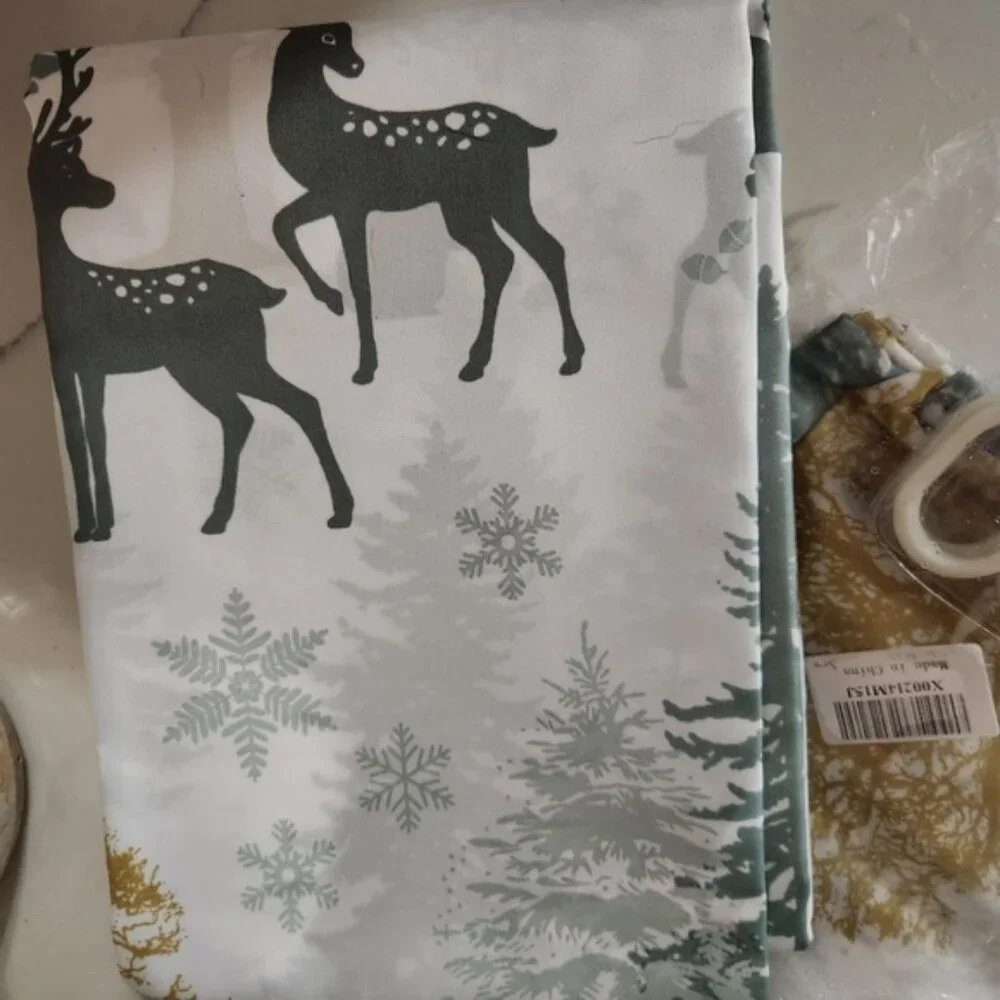 Winter Woodland Deer Shower Curtain Set Snowflakes Trees‎ 150*200